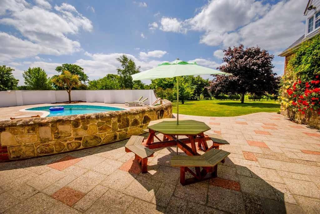 Rookley Farm Lodge Dış mekan fotoğraf